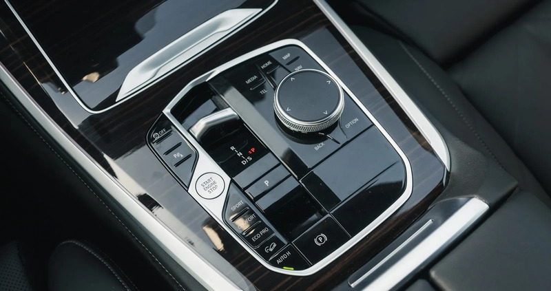 BMW X5 cena 369999 przebieg: 9682, rok produkcji 2023 z Radzymin małe 781